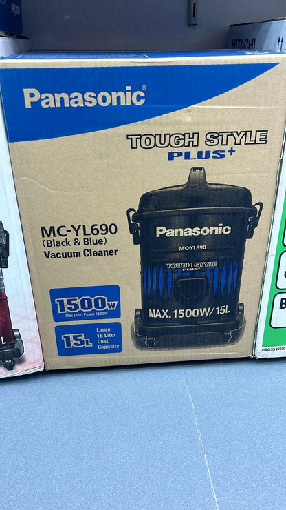 Panasonic 1500W, 15L Tank Vacuum Cleaner MC-YL690